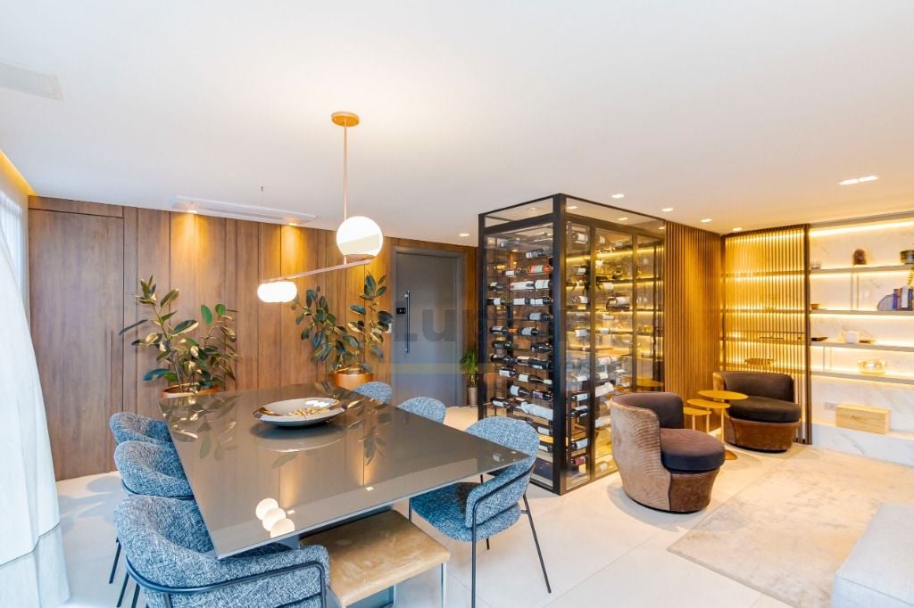 Apartamento com 3 dormitórios à venda, 142 m  por R  2.330.000...