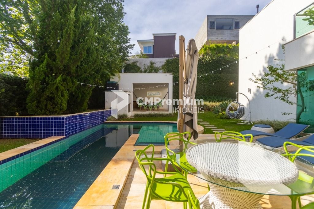 Casa com 5 dormitórios para venda ou locação no Alphaville Gra...