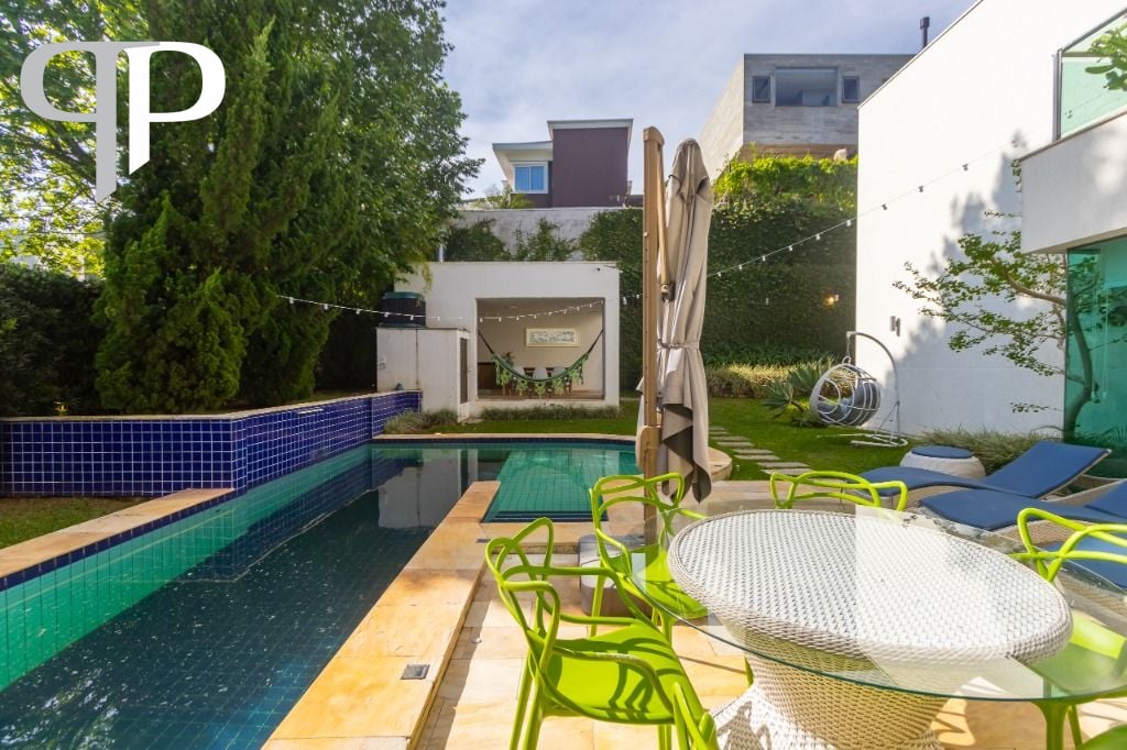 Casa com 5 dormitórios para venda ou locação no Alphaville Gra...