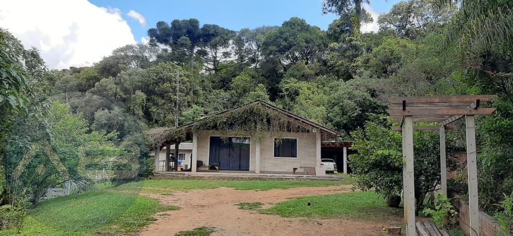 Chácara com 4 dormitórios à venda, 33000 m² por R$ 1.490.000,0...