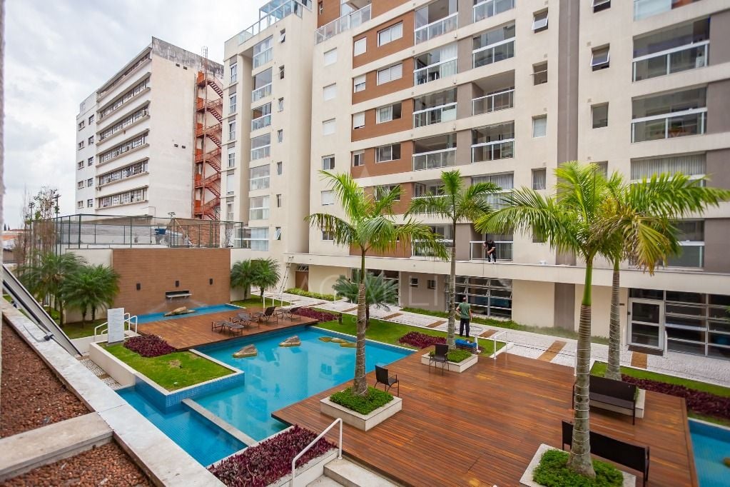 Apartamento clube no Rebouças