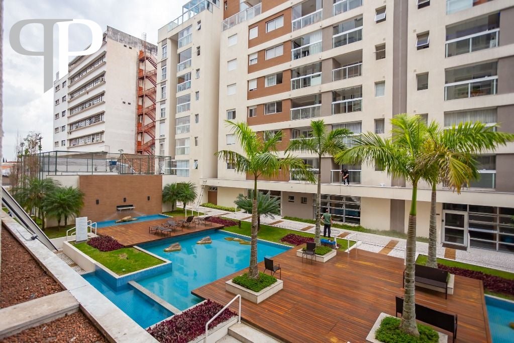 Apartamento clube no Rebouças