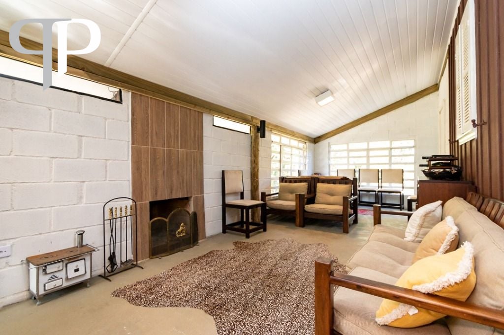 Chácara com 4 dormitórios à venda, 50000 m² por R$ 1.499.000,0...