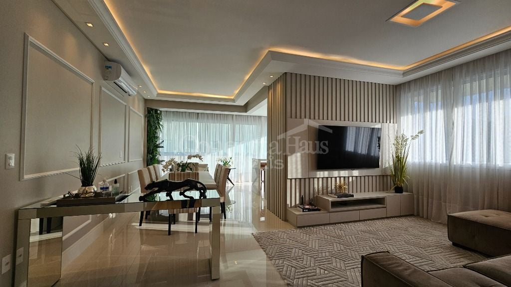 Apartamento com 3 dormitórios à venda, 149 m  por R  2.350.000...