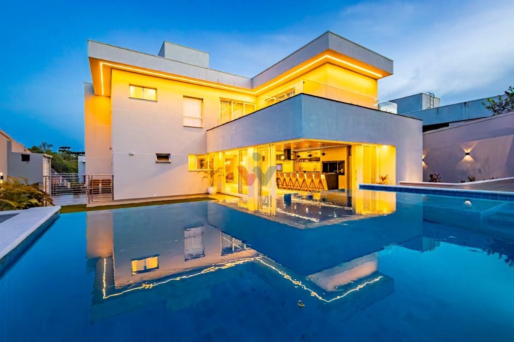 Casa com 4 suítes 464 m2 à venda no Alphaville Graciosa - Pinh...
