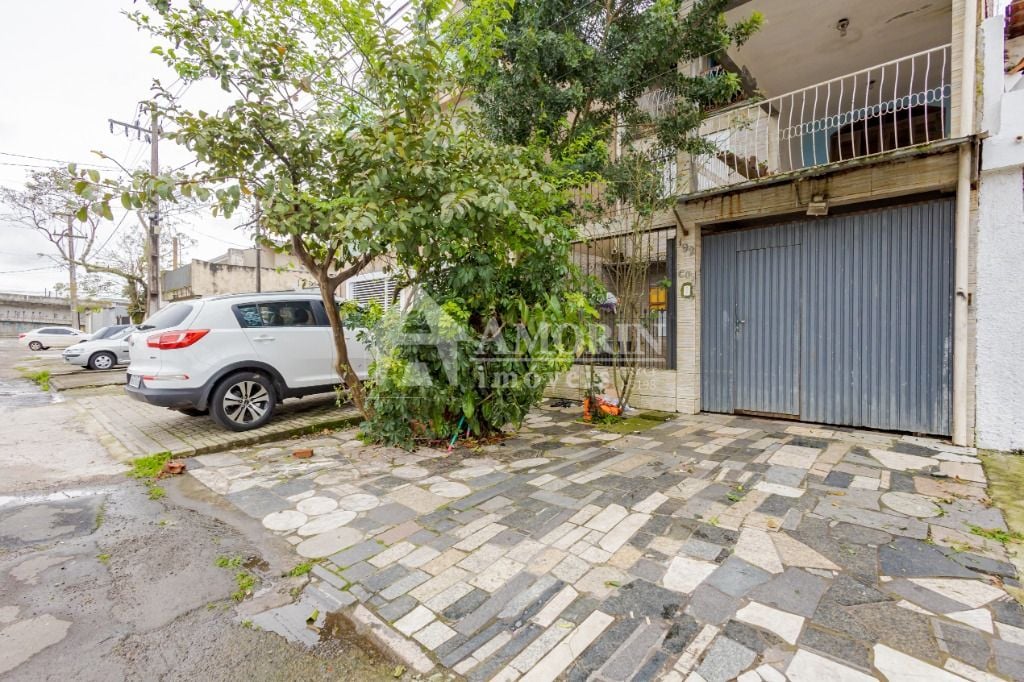 Sobrado com 3 dormitórios à venda, 96 m² por R$ 385.000,00 - B...