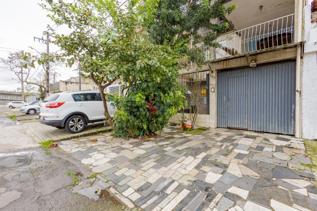 Sobrado com 3 dormitórios à venda, 96 m² por R$ 385.000,00 - B...
