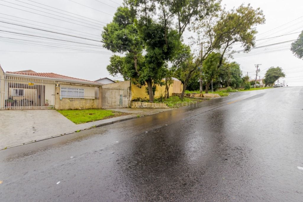 Casa com 4 dormitórios à venda, 216 m  por R  1.200.000,00 - B...