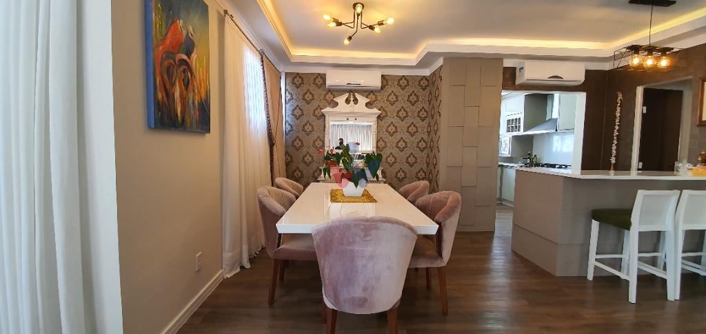 Cobertura com 4 dormitórios à venda, 285.00 m , meia praia, IT...