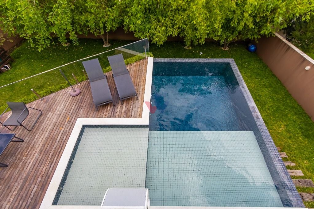 Casa com 5 dormitórios à venda no Alphaville Graciosa - Pinhai...