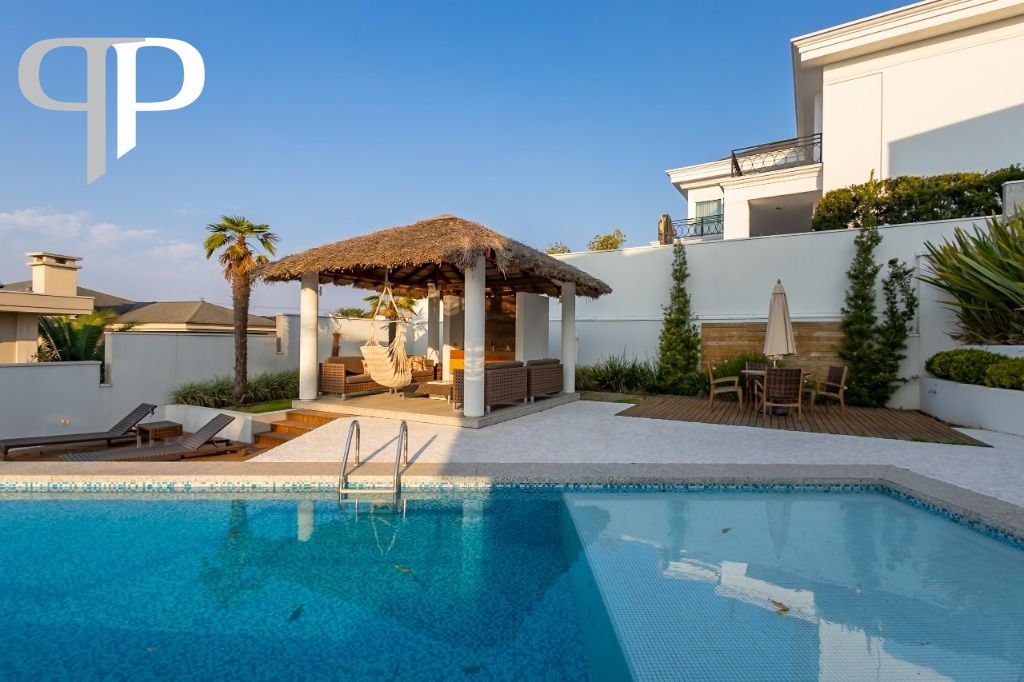 Casa com 4 dormitórios à venda, 545 m  por R  6.900.000,00 - A...