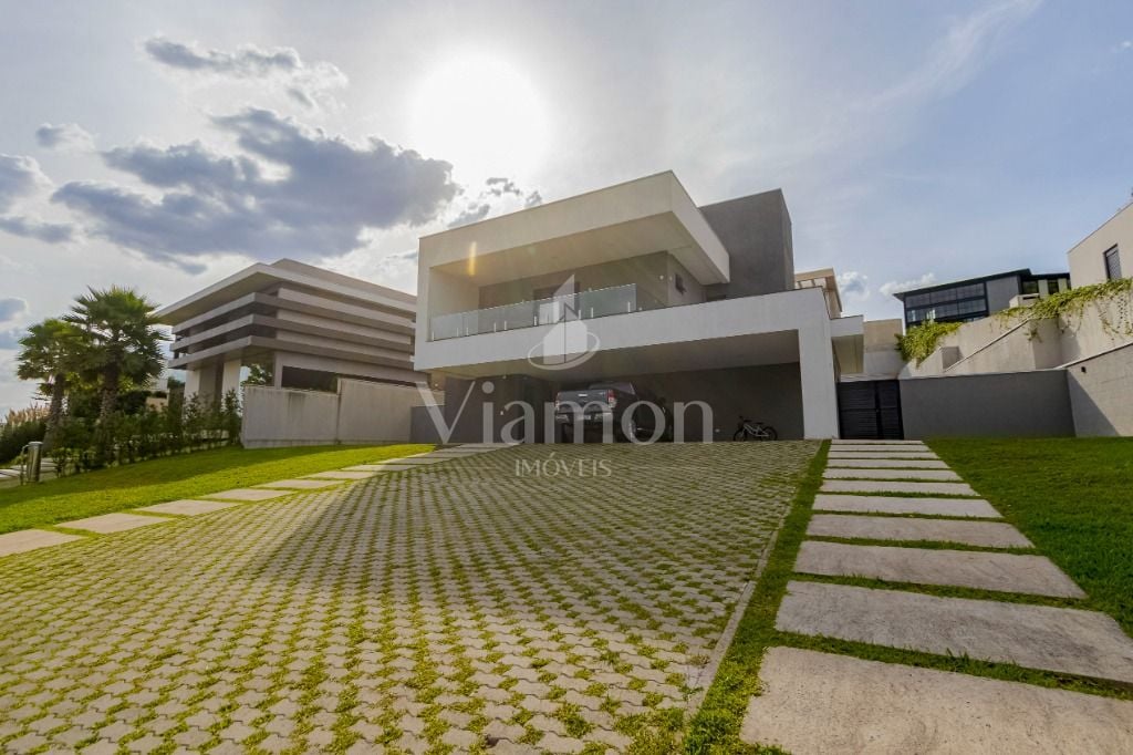 Casa com 4 dormitórios à venda, 370 m  por R  3.990.000,00 - A...