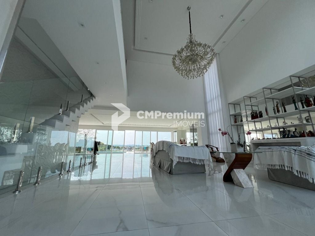 Casa com 4 suítes à venda no Alphaville Graciosa - Pinhais PR