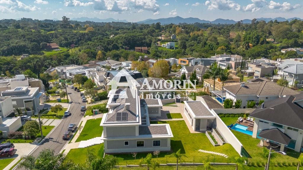 Casa com 4 dormitórios à venda, 596 m  por R  9.500.000,00 - A...