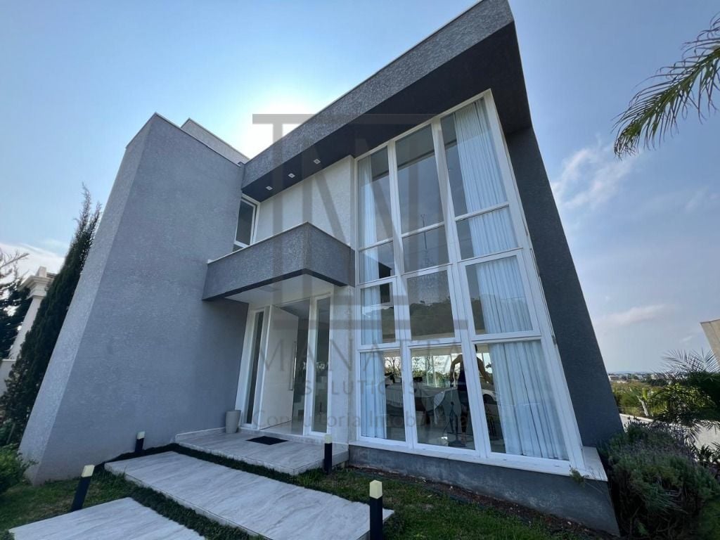 Casa com 4 suítes à venda no Alphaville Graciosa - Pinhais PR