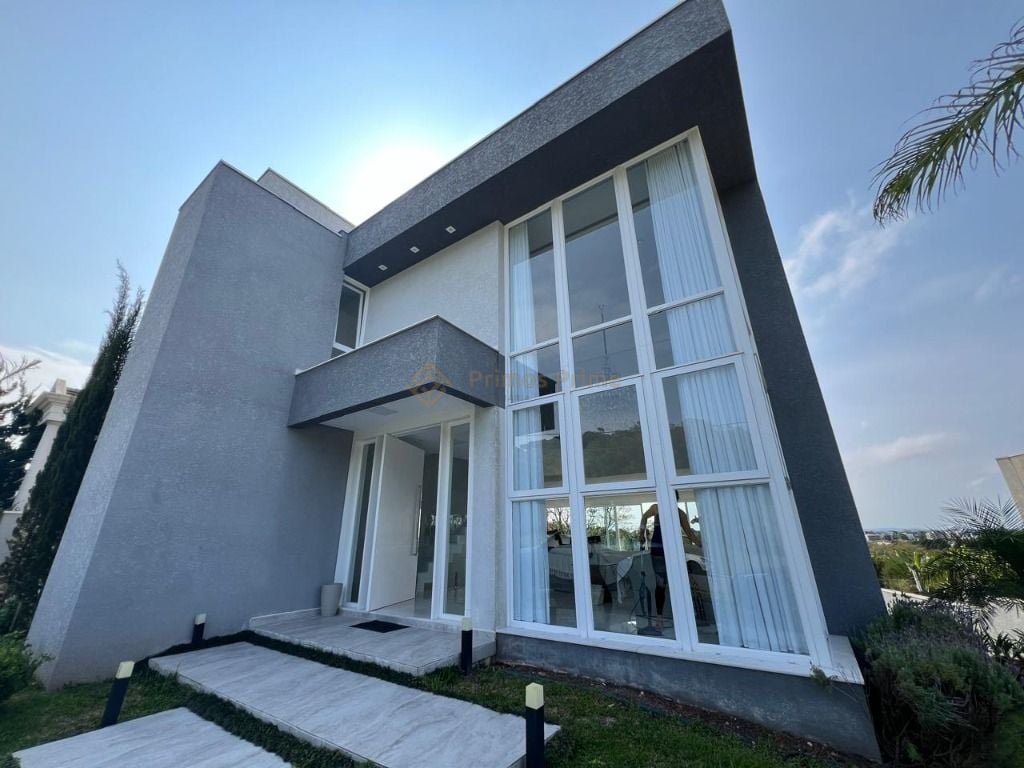 Casa com 4 su?tes ? venda no Alphaville Graciosa - Pinhais PR