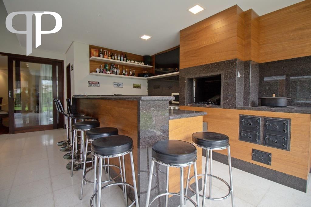 Casa com 4 dormitórios à venda, 427 m  por R  3.350.000,00 - A...
