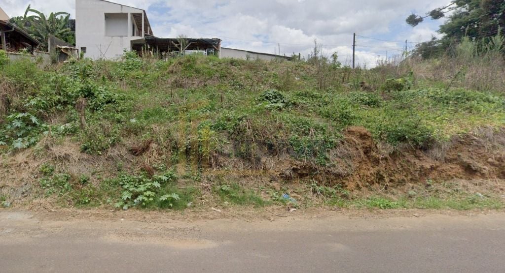 Terreno à venda, 709 m  por R  720.000 - Vista Alegre - Curiti...