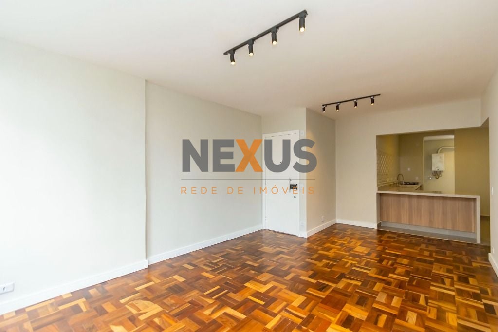 Apartamento com 3 dormitórios à venda, 699000 - Cabral - Curit...