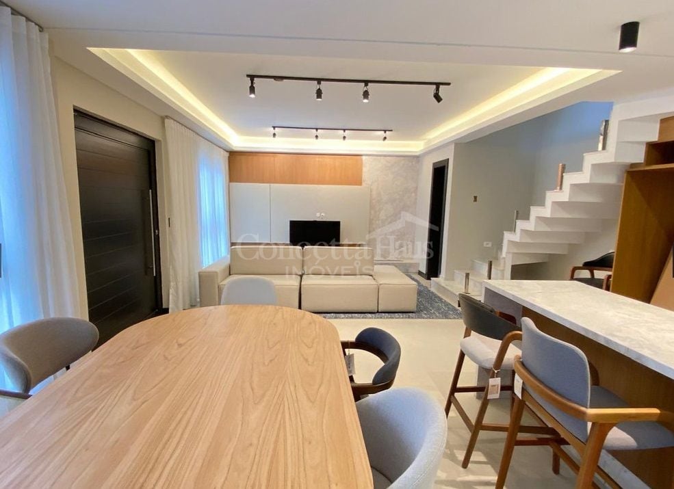 Casa em condominio fechado  3 dormitórios 178 m  - Santo Ináci...