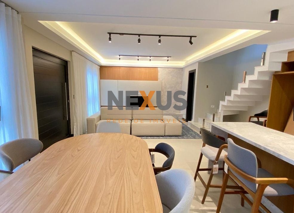 Casa em condominio fechado  3 dormitórios 178 m  - Santo Ináci...