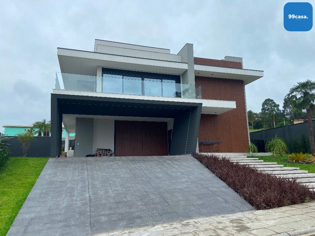 Linda Casa com 4 dormitórios 650 m  por R 4.999.000,00 - Pinha...