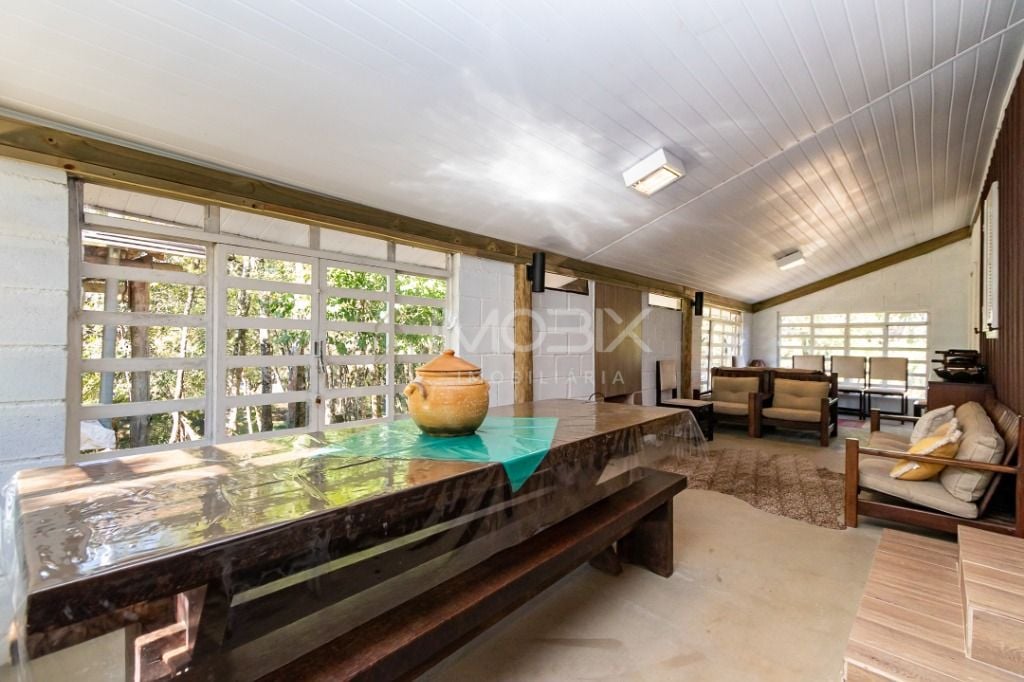 Chácara com 4 dormitórios à venda, 50000 m² por R$ 1.499.000,0...
