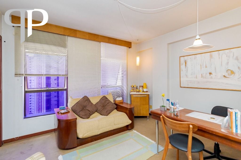 Sala à venda, 20 m  por R  169.000,00 - Champagnat - Curitiba PR