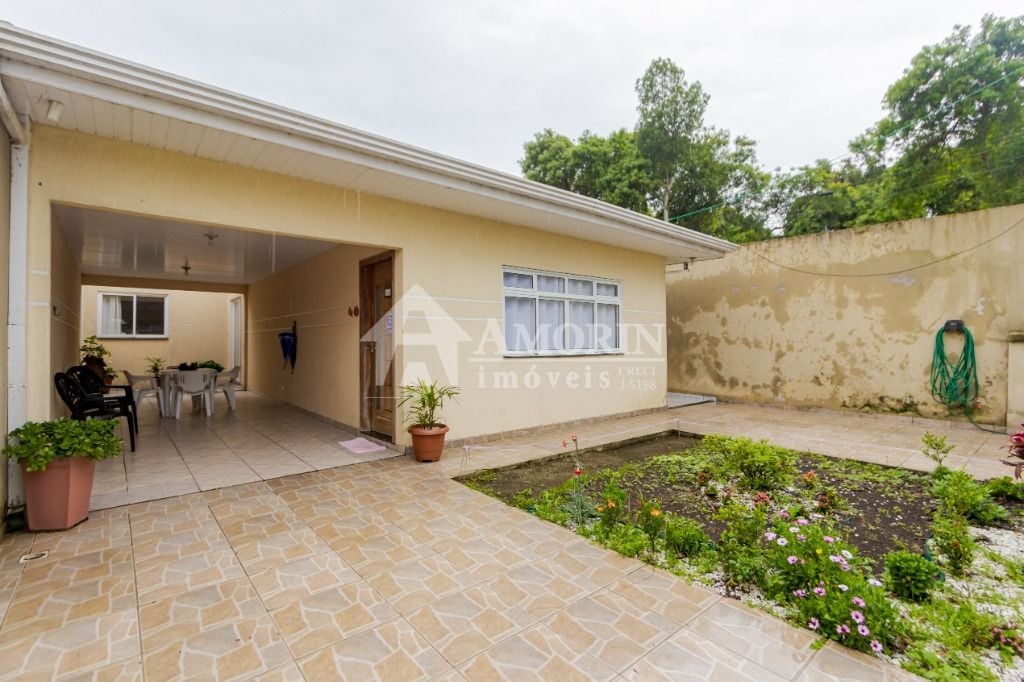 Casa com 4 dormitórios à venda, 216 m² por R$ 1.185.000,00 - B...