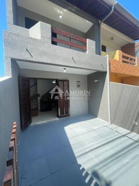 Sobrado com 2 dormitórios à venda, 82 m² por R$ 368.000,00 - M...