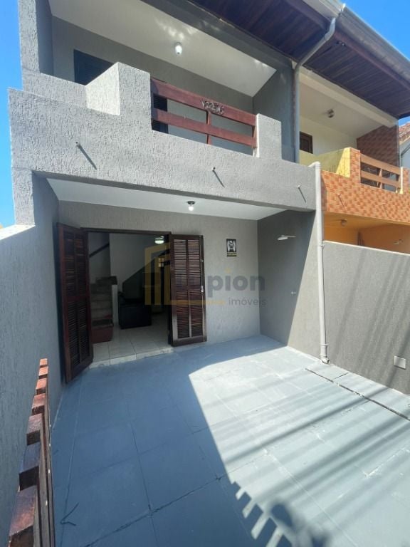Sobrado com 2 dormitórios à venda, 82 m² por R$ 368.000,00 - M...