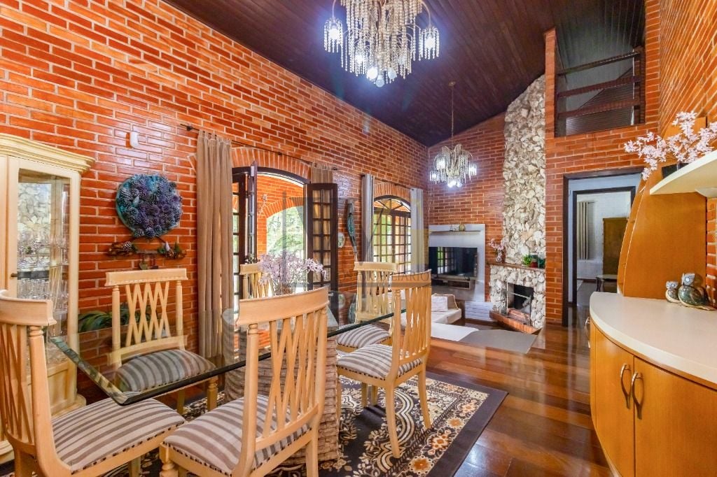 Chácara com 4 dormitórios à venda, 50496 m  por R  5.250.000,0...