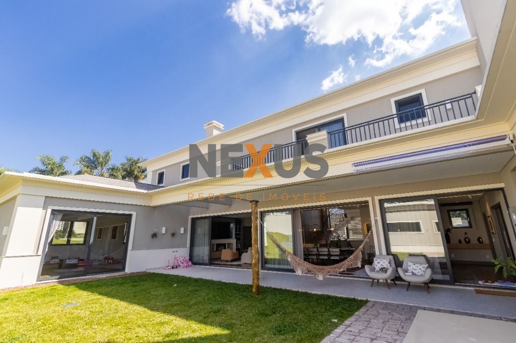 Casa com 4 dormitórios à venda, 596 m  por R  9.500.000,00 - A...