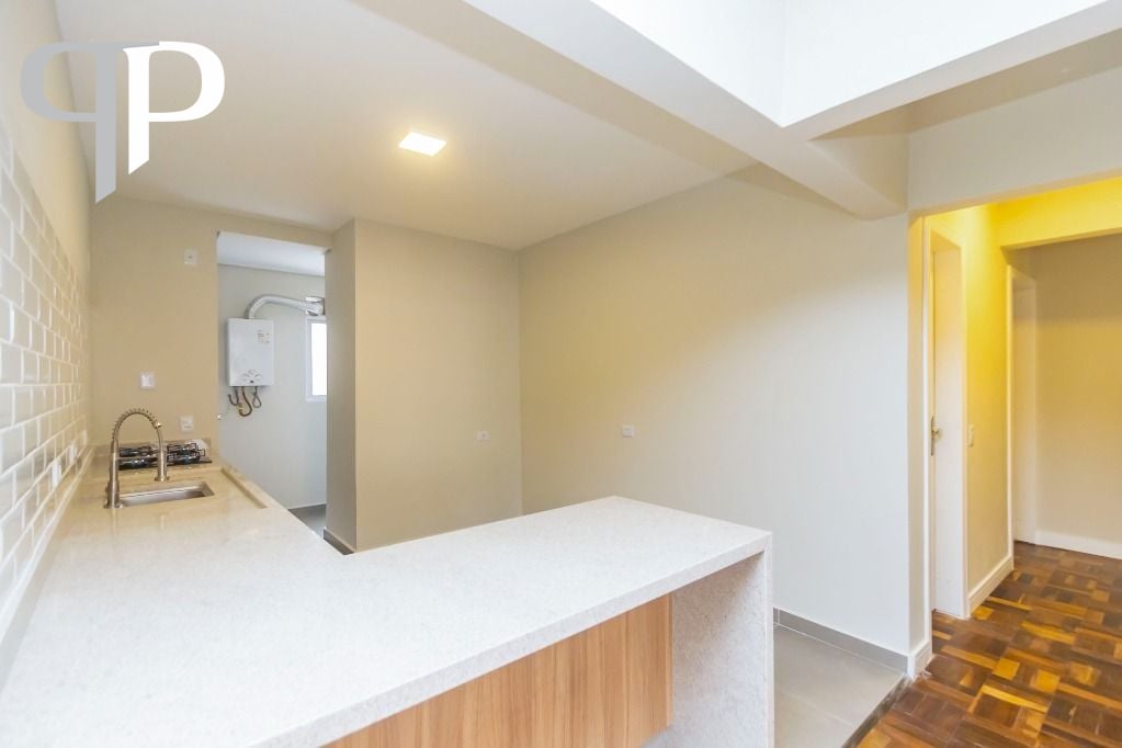 Apartamento com 3 dormitórios à venda, 699000 - Cabral - Curit...