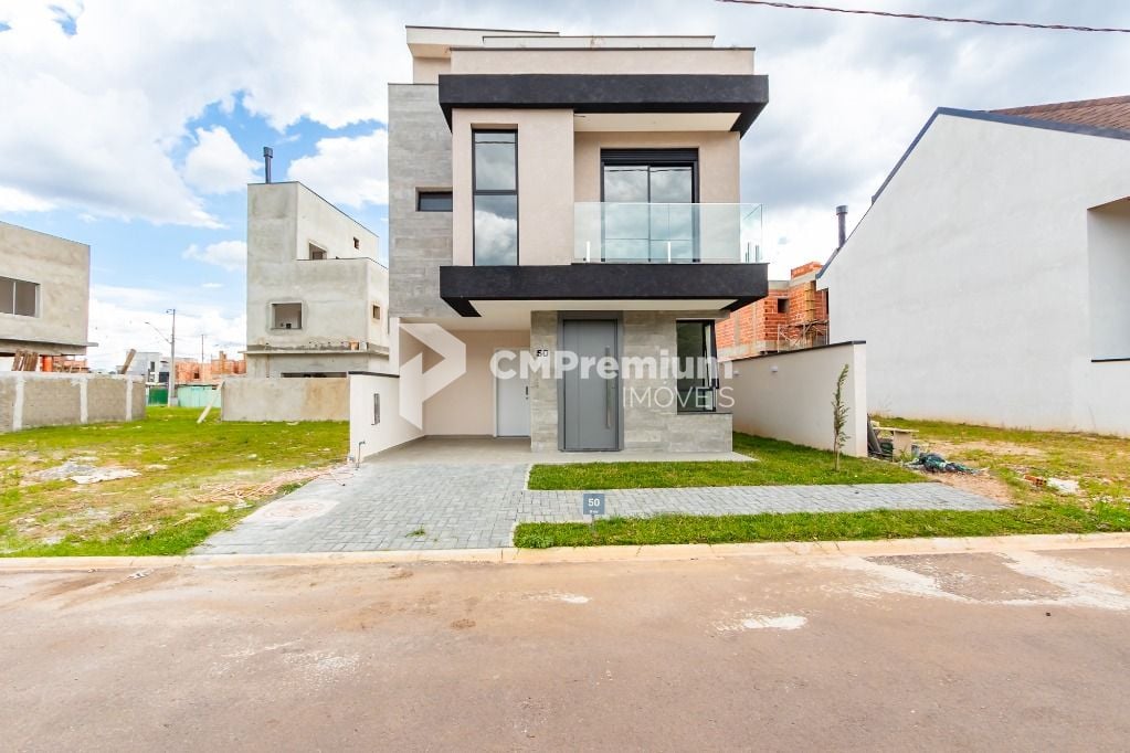 Casa com 3 suites , 204 m  por R  1.290.000,00 - Santa Cândida...