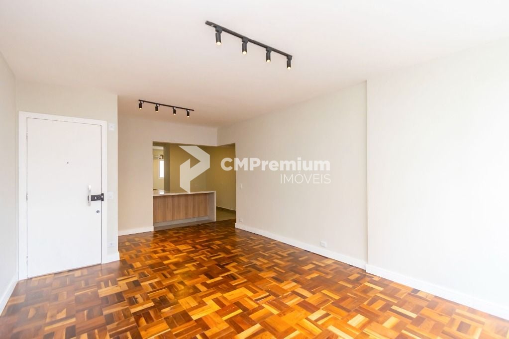 Apartamento com 3 dormitórios à venda, R  674.000 - Cabral - C...