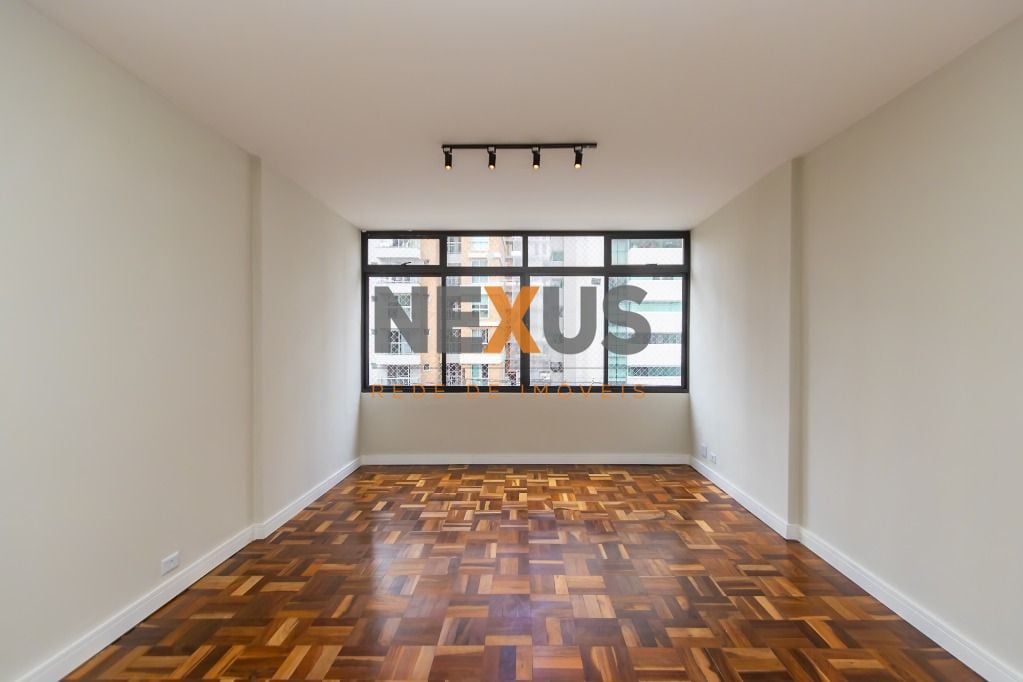 Apartamento com 3 dormitórios à venda, 699000 - Cabral - Curit...