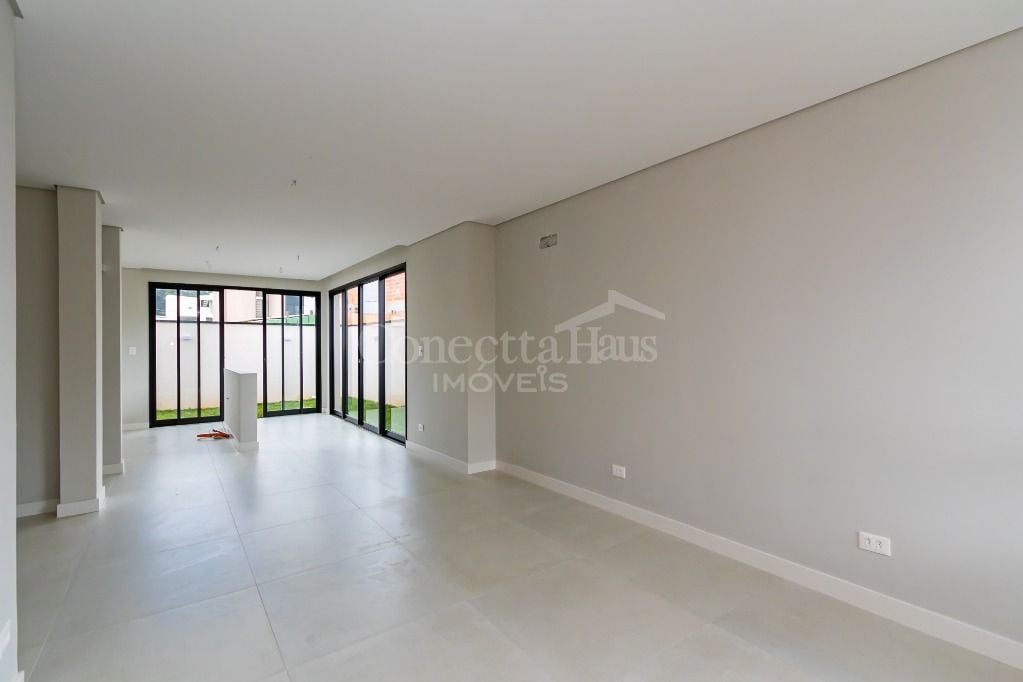 Casa com 3 suites , 204 m  por R  1.290.000,00 - Santa Cândida...