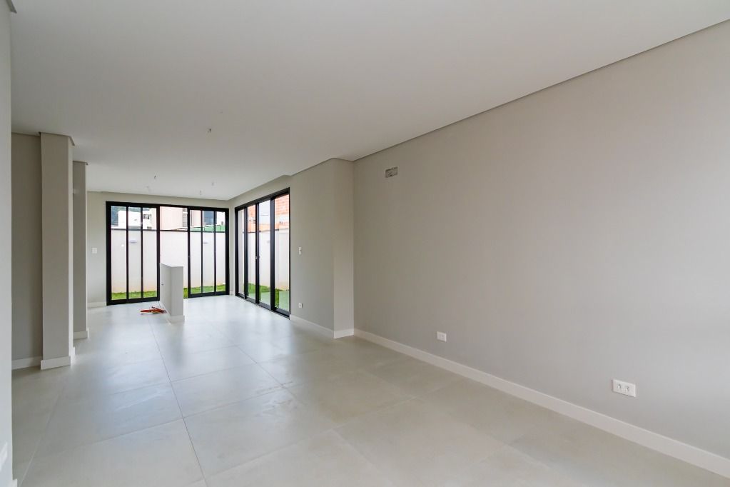 Casa com 3 suites , 204 m  por R  1.290.000,00 - Santa Cândida...