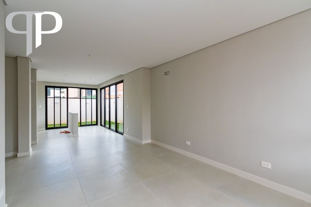 Casa com 3 suites , 204 m  por R  1.290.000,00 - Santa Cândida...