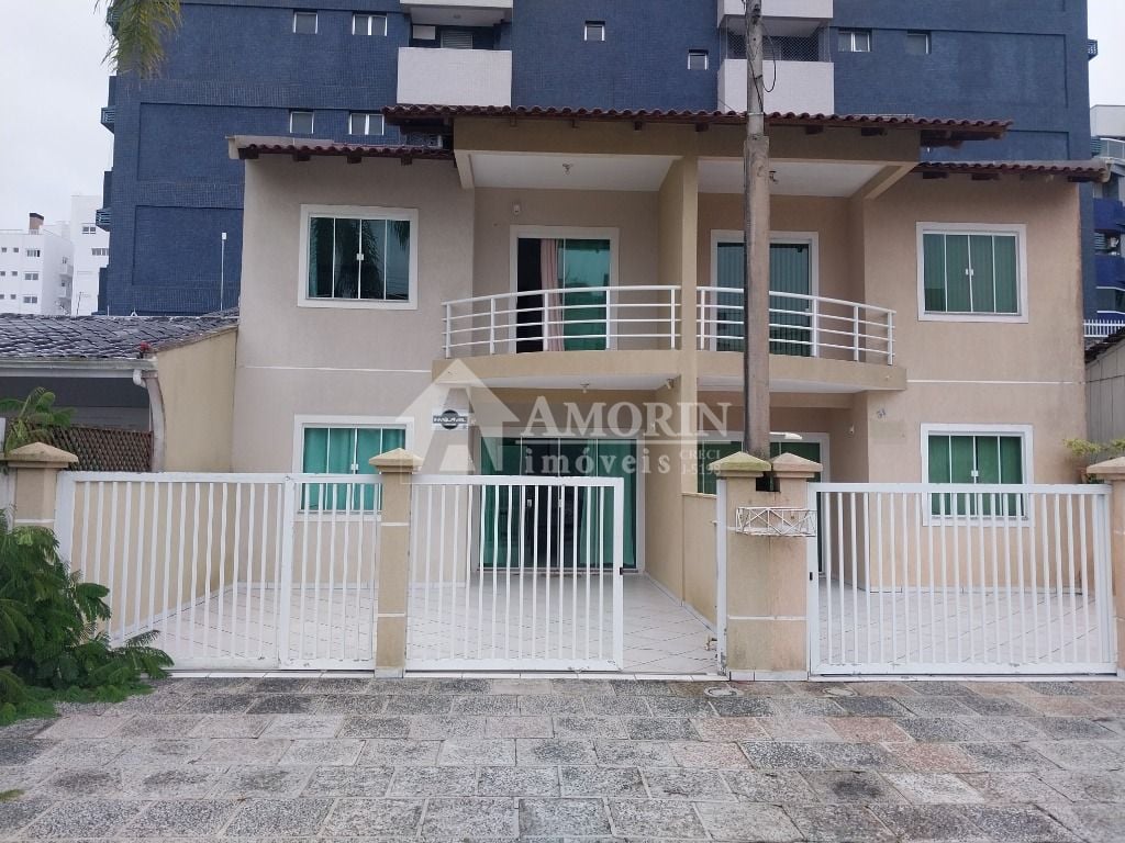Sobrado com 3 dormitórios à venda, 97 m  por R  849.900,00 - C...