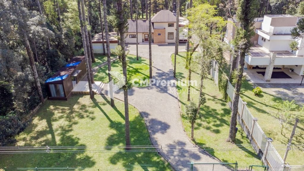 Casa com 4 dormitórios à venda, 400 m  por R  1.979.900,00 - J...
