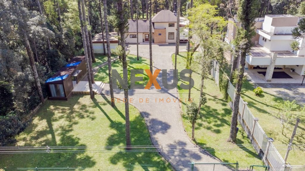 Casa com 4 dormitórios à venda, 400 m  por R  1.979.900,00 - J...