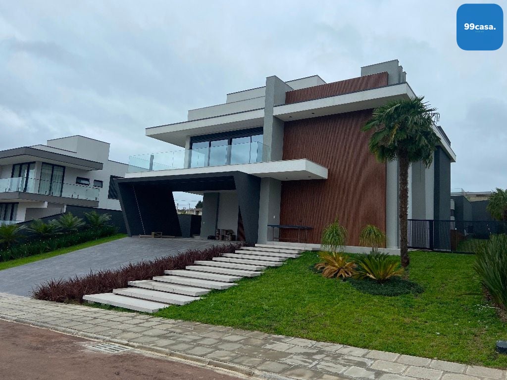 Linda Casa com 4 dormitórios 650 m  por R 4.999.000,00 - Pinha...