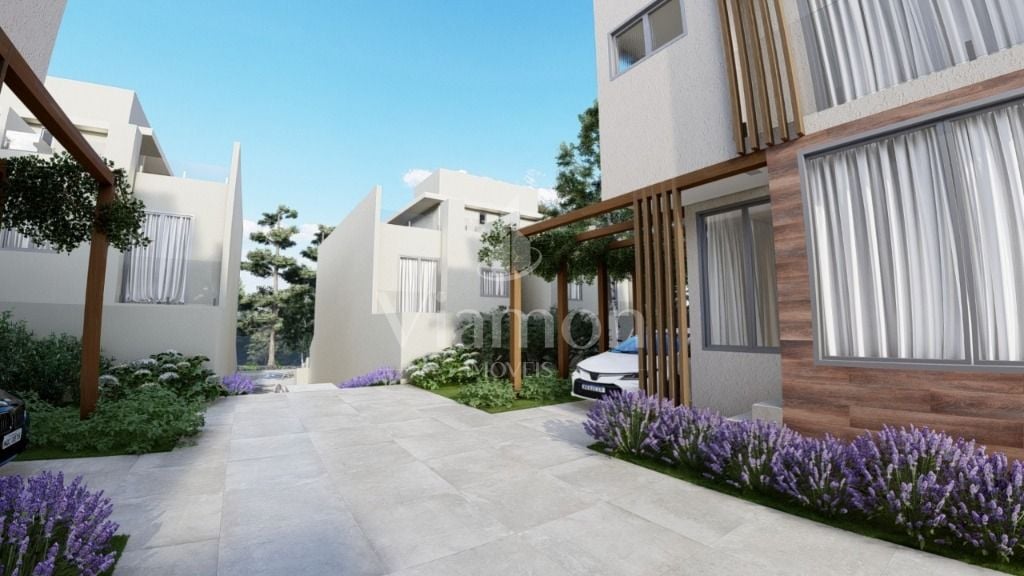 Sobrado em condominio com 3Q, 140 m  R  830.000,00 - Bacacheri...