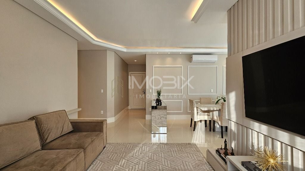 Apartamento com 3 dormitórios à venda, 149 m  por R  2.350.000...