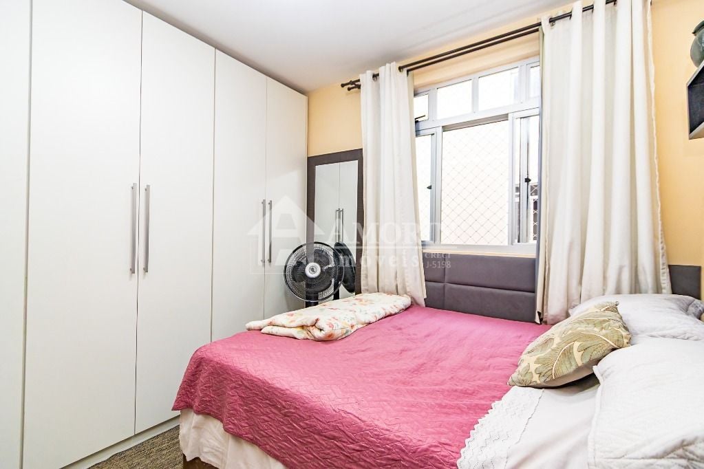 Apartamento com 2 dormitórios à venda, 52 m  por R  230.000,00...