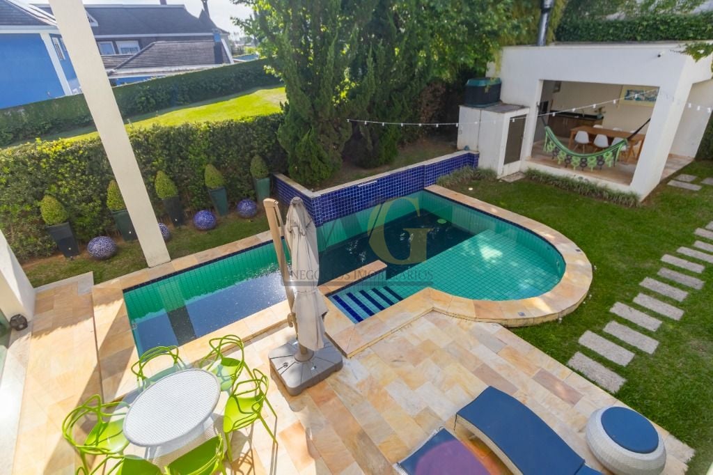 Casa com 5 dormitórios para venda ou locação no Alphaville Gra...