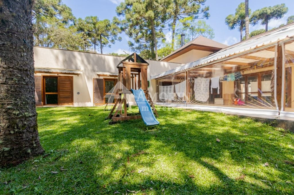 Casa com 4 dormitórios à venda, 400 m  por R  1.979.900,00 - J...