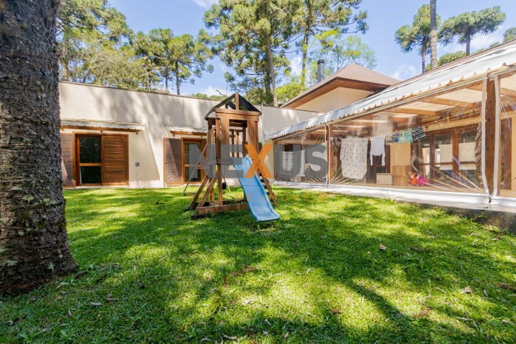 Casa com 4 dormitórios à venda, 400 m  por R  1.979.900,00 - J...